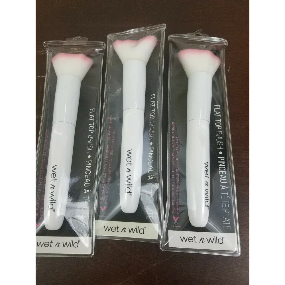 Flat Top Brush by Wet 'n' Wild for Women Lot of‎ 3 Brushes